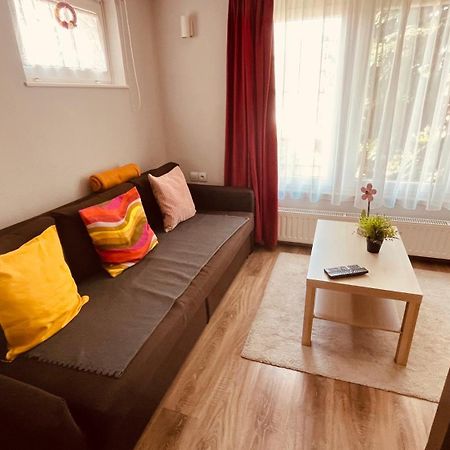 Strigonia Apartman 艾斯特根 外观 照片