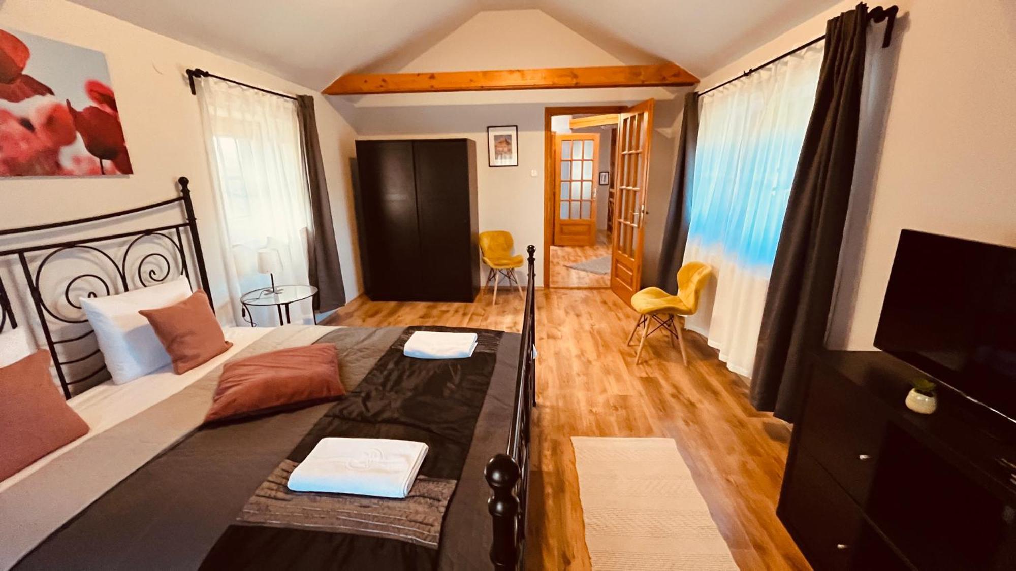 Strigonia Apartman 艾斯特根 外观 照片